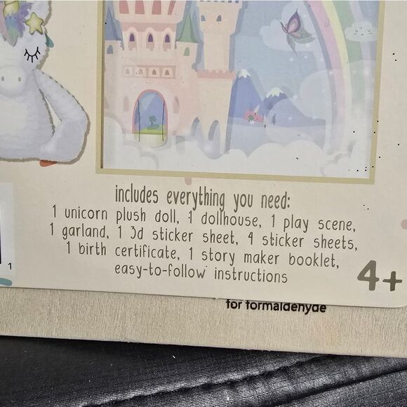 Story Magic Unicorn Dream Dollhouse - Picture 7 of 12